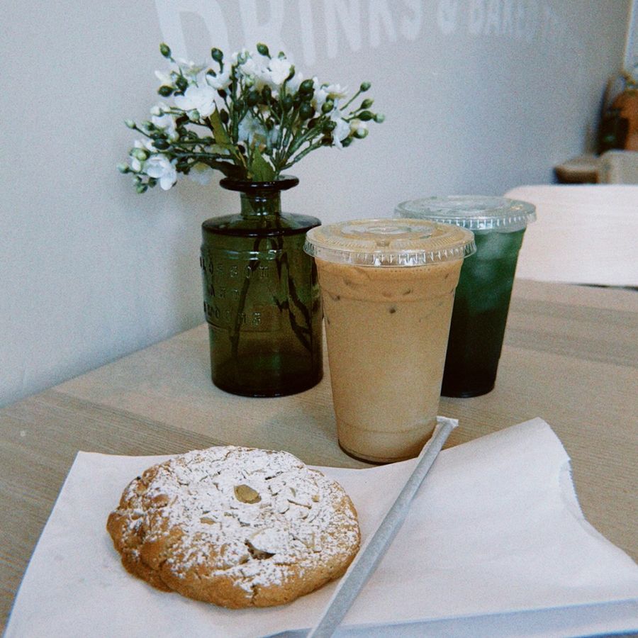 Iced Vanilla Latte review photo